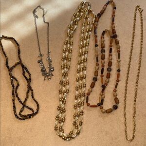 Necklace lot of 5